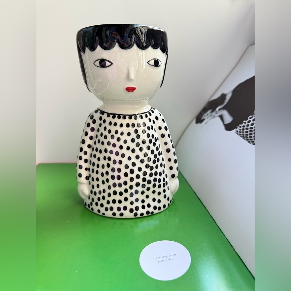 Anthropologie Kinska Melena Hand Painted Face Pot | Modern Ceramic Planter‎ - Picture 4 of 9